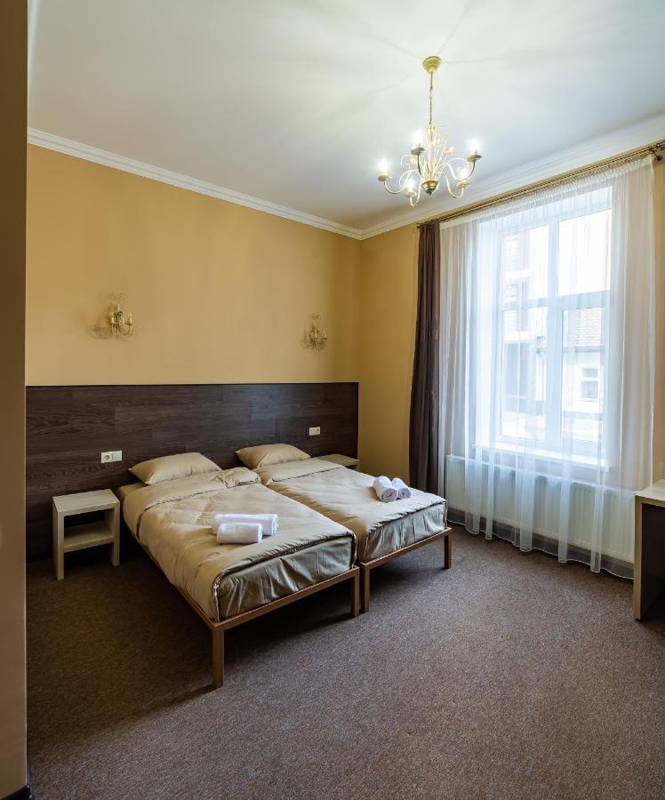 Legrand Hotell Stryj Exteriör bild